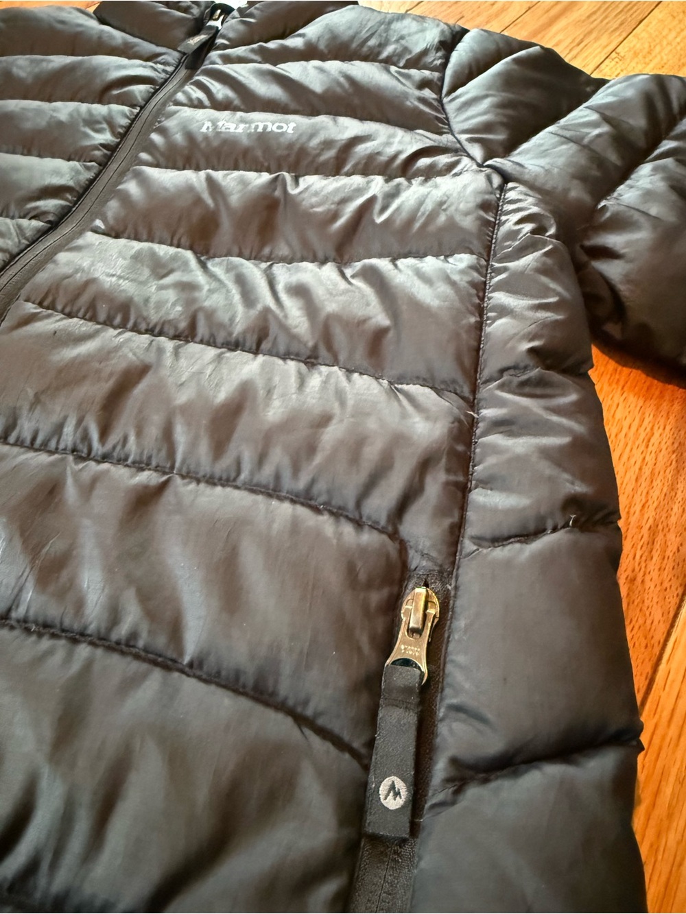 Marmot Youth Boys Size XL Black 600-Fill Down Quilted Puffer Jacket - Picture 3 of 16